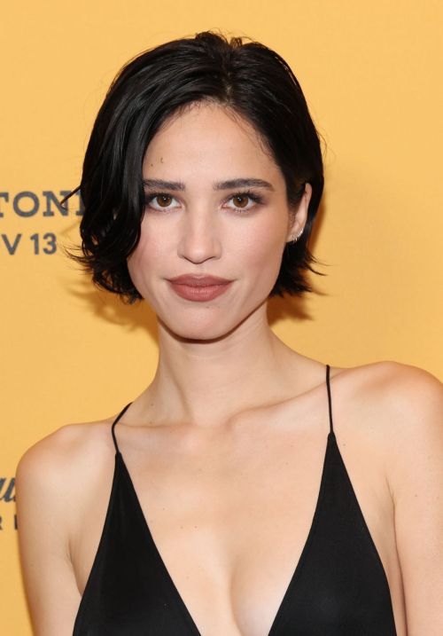 Kelsey Asbille attends Yellowstone Season 5 Premiere in New York 2