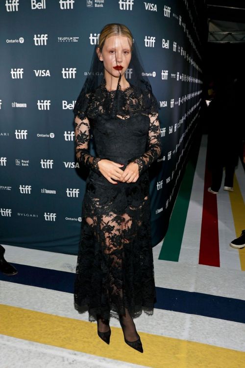 Mia Goth attends Pearl Premiere at 2022 Toronto International Film Festival, Sep 2022