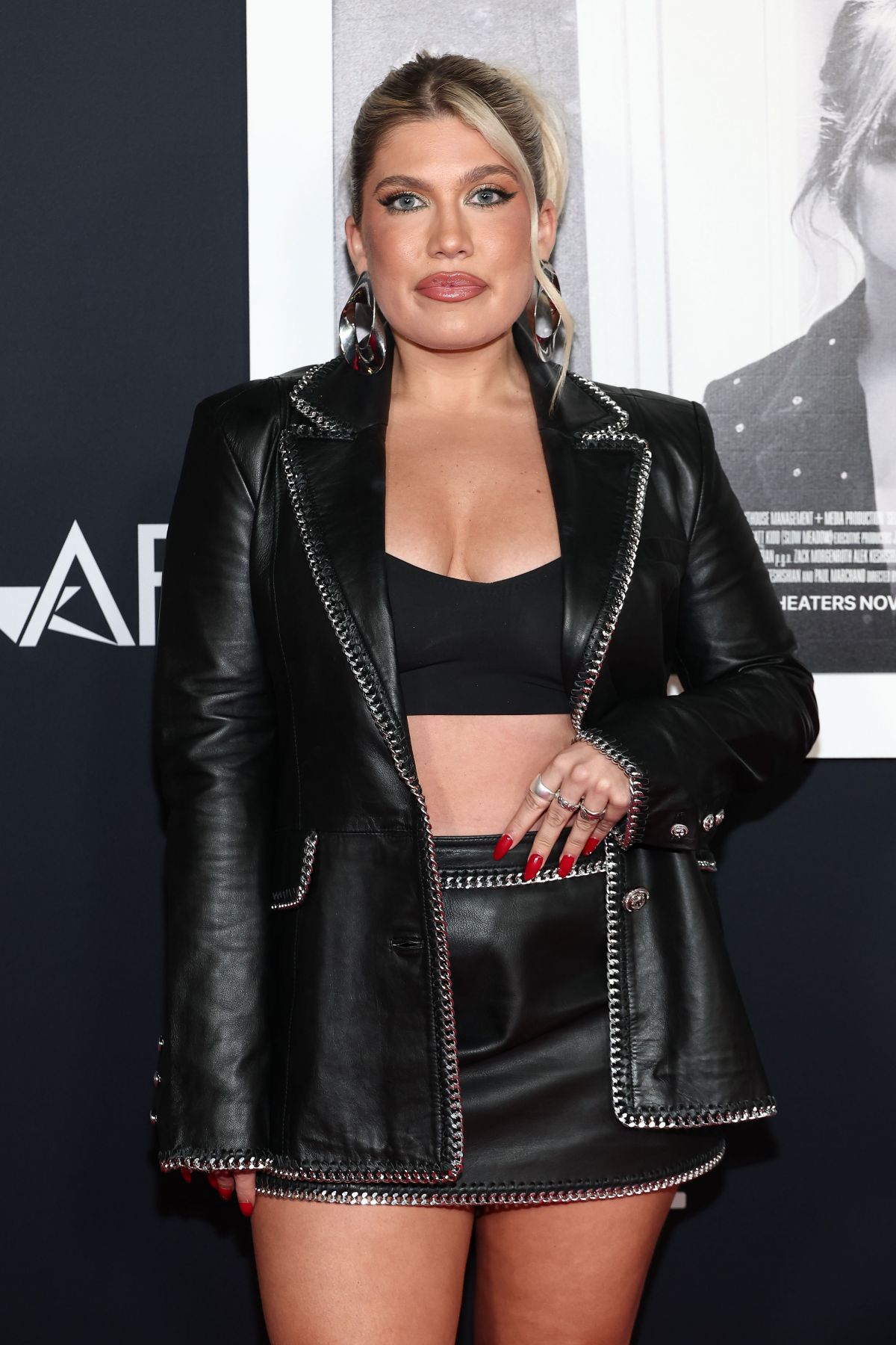 Robyn DelMonte at Selena Gomez: My Mind and Me Premiere in Hollywood, Nov 2022