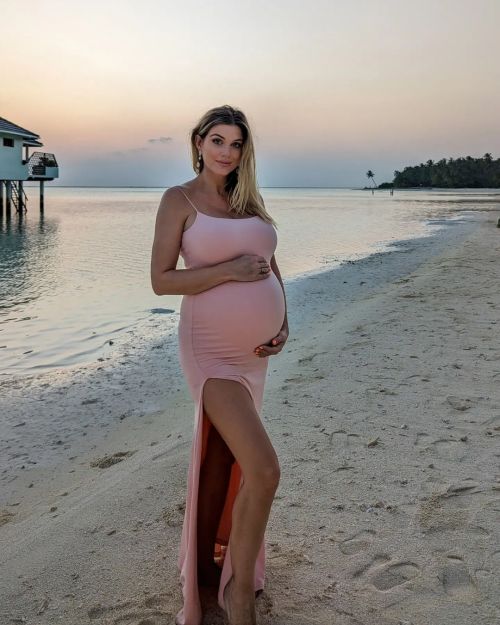 Pregnant Ashley James Show her Baby Bump at Sun Island Resort & Spa Beach, Jan 2023