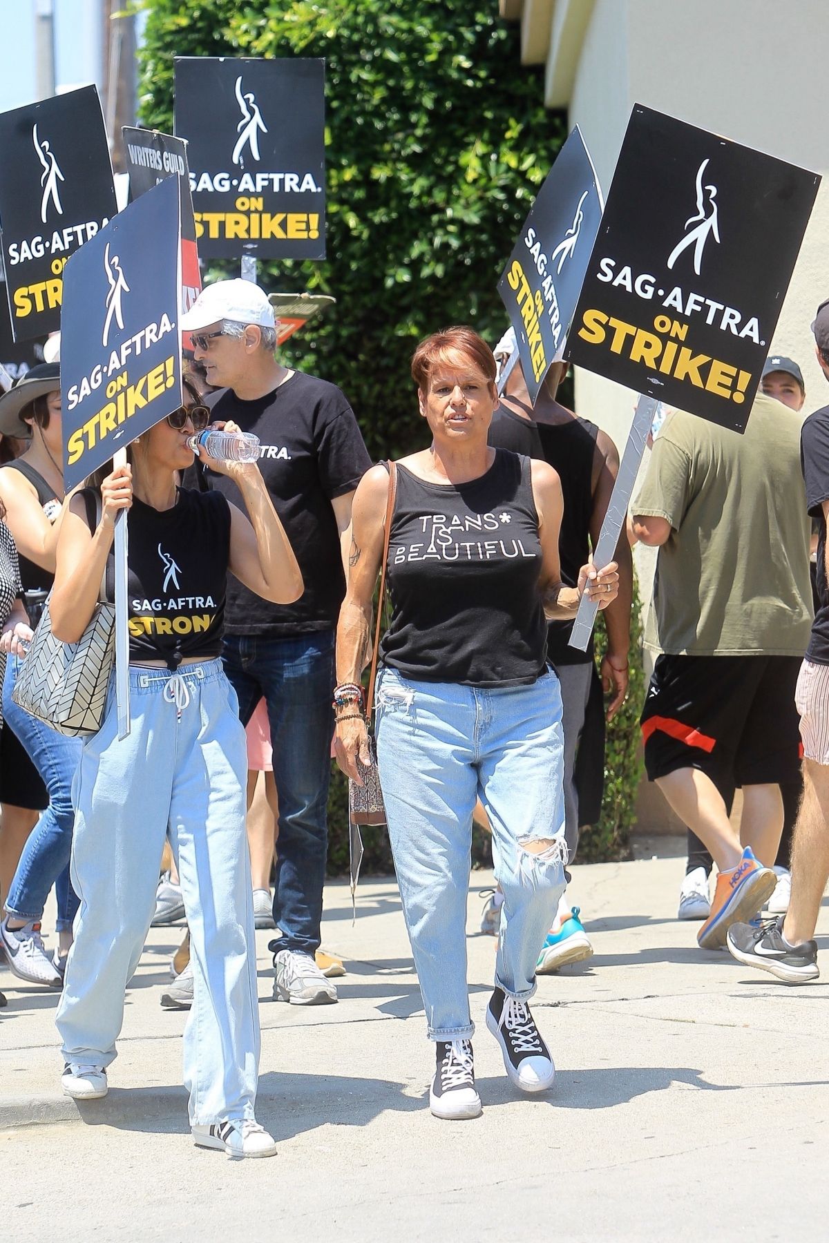Alexandra Billings Supports SAG-AFTRA Strike at Paramount Studios
