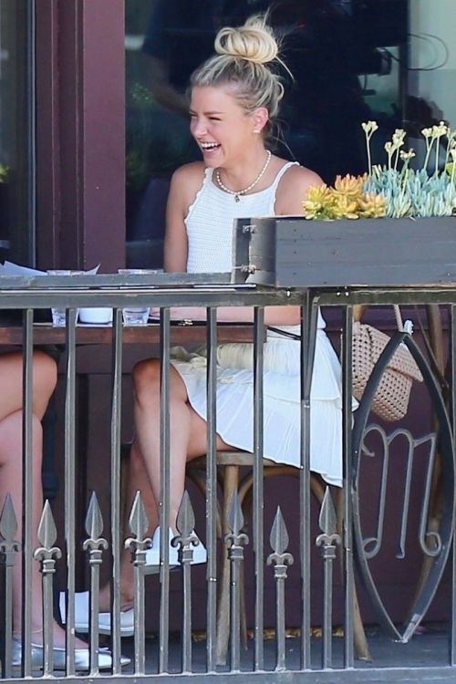Ariana Madix Out After Filming Vanderpump Rules at Mexicali in Los Angeles 1