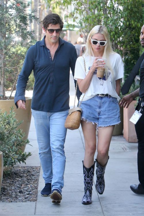 Ashley Benson and Brandon Davis Spotted Together 1
