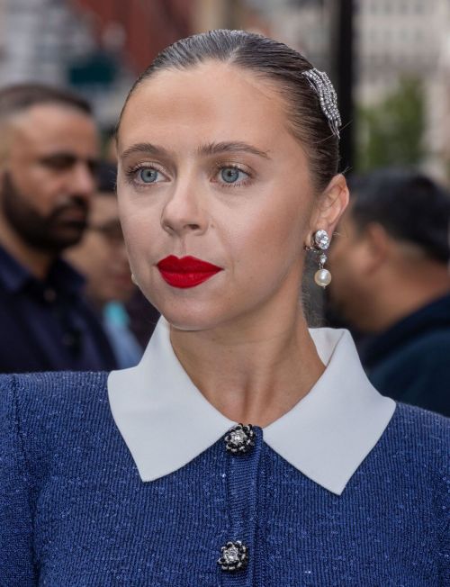 Bel Powley dazzles in blue dress, flashes legs at British Vogue x Self-Portrait Summer Party 07/13/2022 1