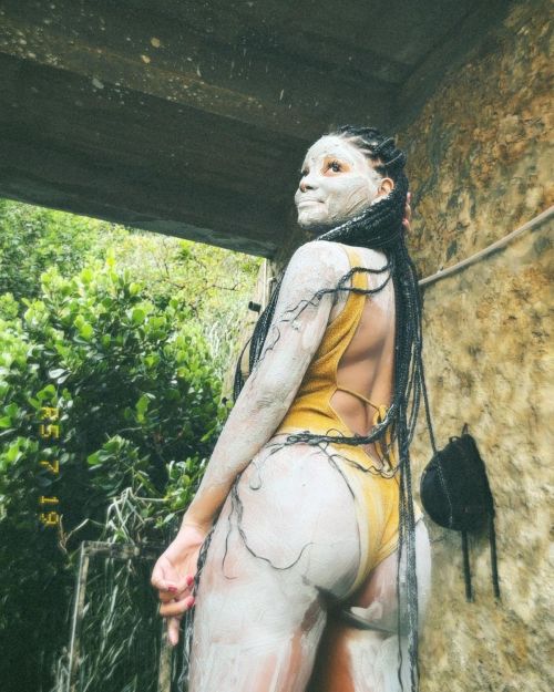 Halle Bailey Shares Delightful Instagram Snaps 2