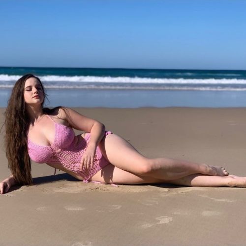 Isabella Ardley Instagram Photos on 07/24/2023 1