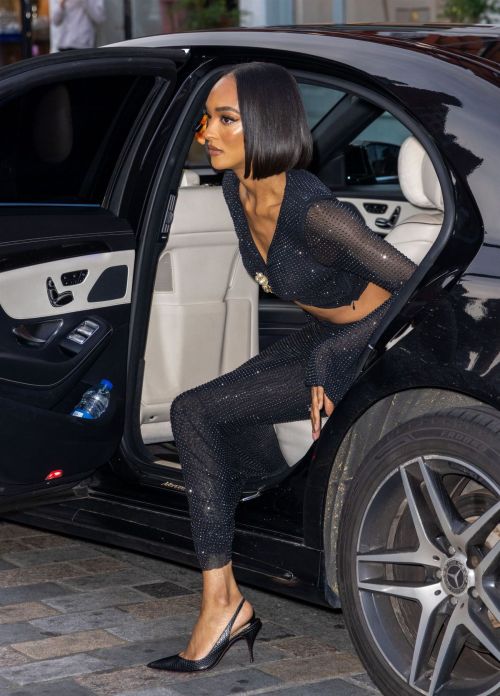 Jourdan Dunn Entrance at British Vogue x Self-Portrait Party 07/13/2023 1
