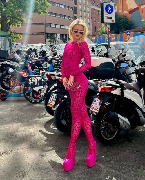 Kathryn Newton Instagram Photos on 07/24/2023 4