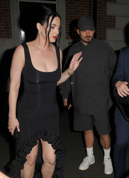 Katy Perry & Orlando Bloom Arrive at Twenty-Two Hotel in London 07/10/2023 3