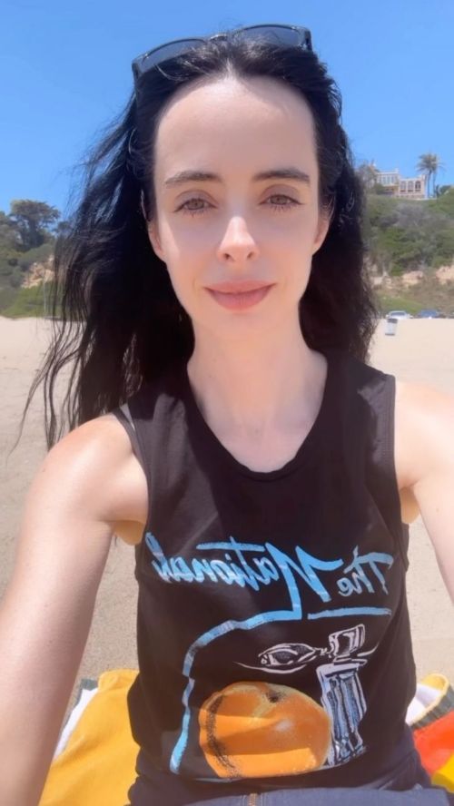 Krysten Ritter Instagram Photos 07/17/2023 2