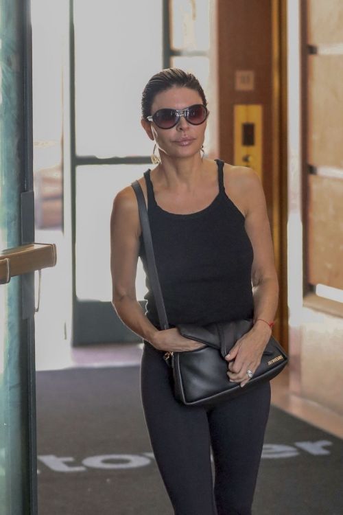 Lisa Rinna Out in Studio City 2