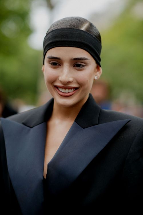Livia Nunes Marques Arrives at Alexandre Vauthier Fall/Winter 23/24 Haute Couture Show in Paris 07/04/2023 2