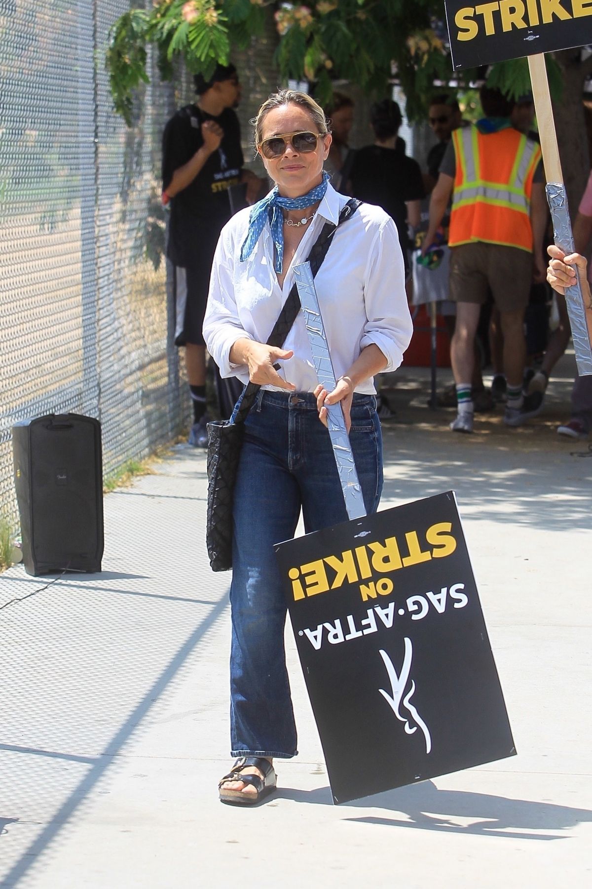 Maria Bello at SAG-AFTRA Strike at Paramount in Los Angeles 07/17/2023