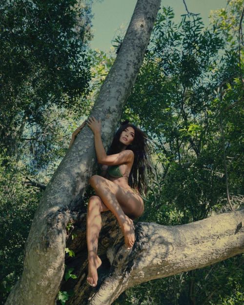 Megan Fox in Bikini at a Photoshoot July 2023 4