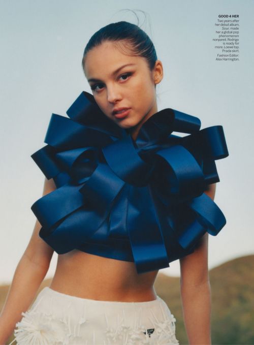 Olivia Rodrigo in Vogue Magazine August 2023 7