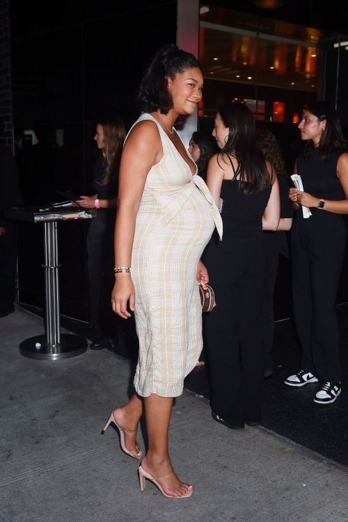 Pregnant Chanel Iman Arrives at Boom Boom Room for Expedia Event in NYC 3