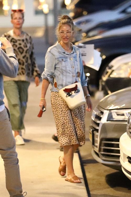 Rebecca Geyhart Effortless Charm in Malibu 1