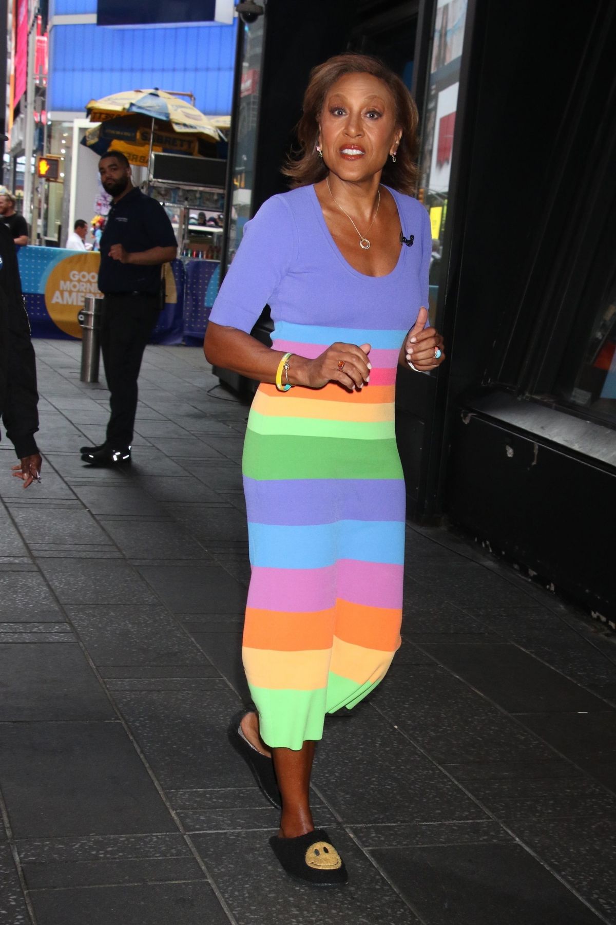 Robin Roberts Arrives at Good Morning America in New York