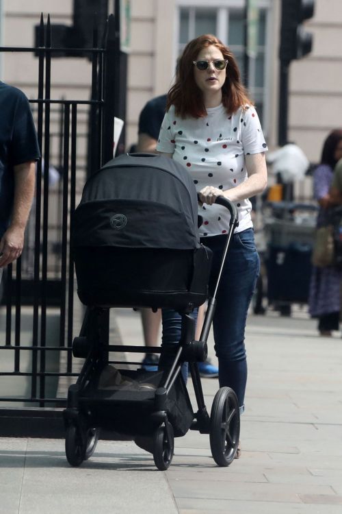 Rose Leslie Out with Her Baby Girl in London 07/10/2023 1