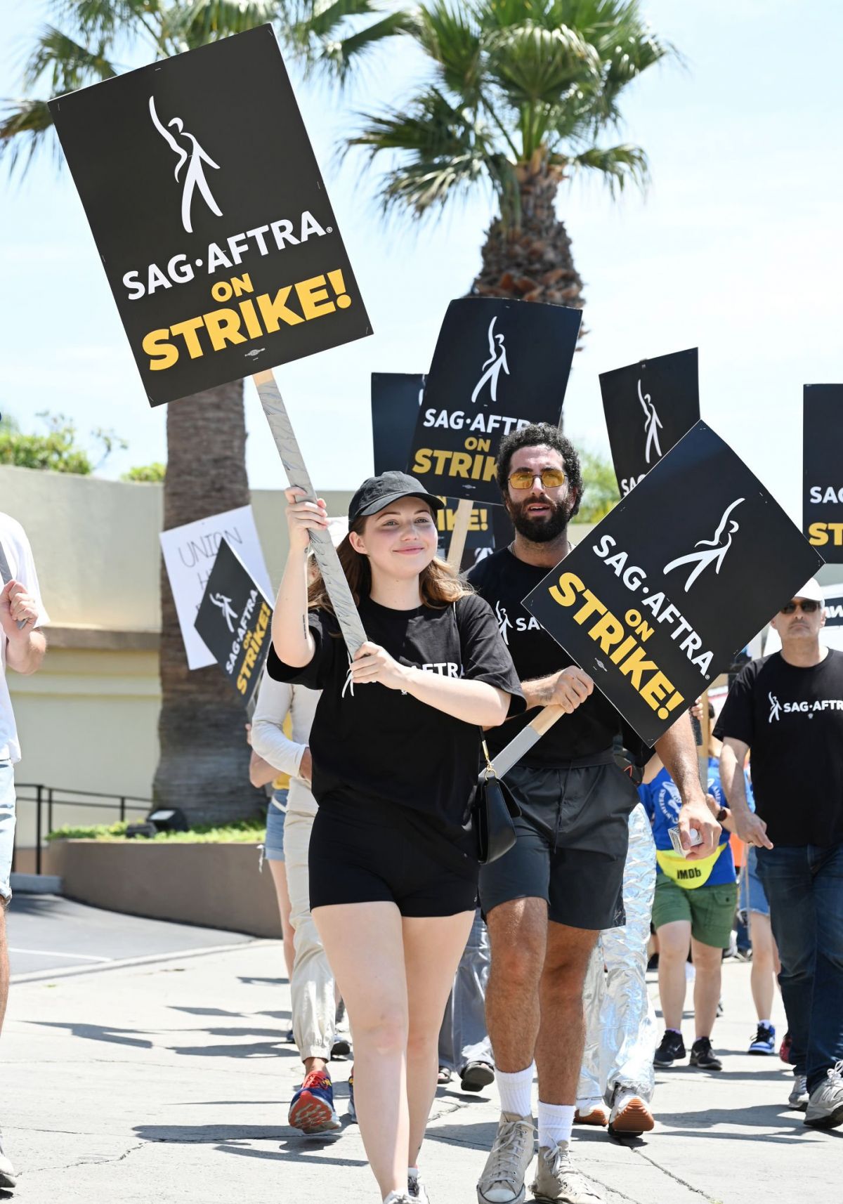 Sammi Hanratty Stands with SAG-AFTRA Strike 06/17/2023