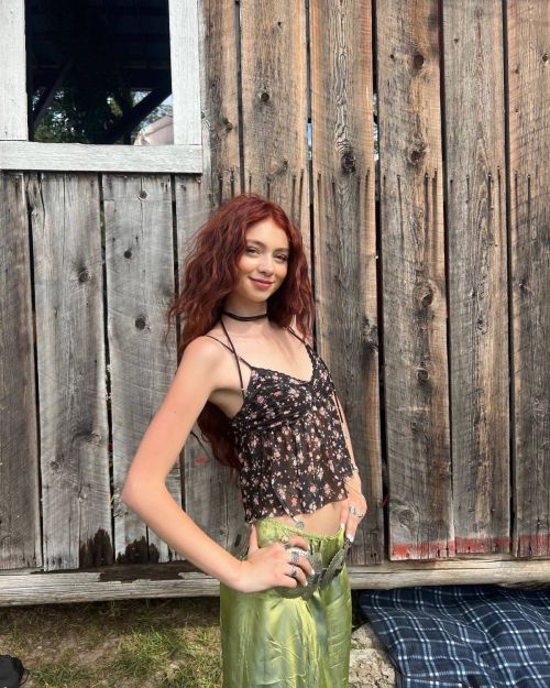 Sicily Rose Captivating Instagram Photos 07/17/2023 5