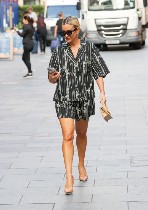 Ashley Roberts at Heart Breakfast Studio