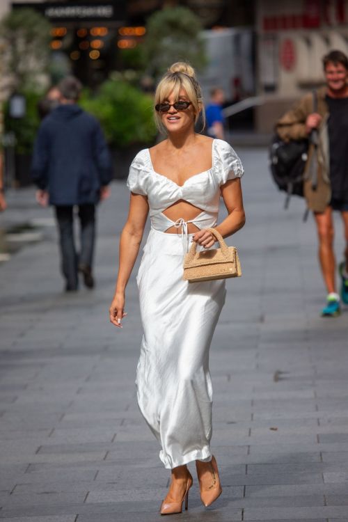 Ashley Roberts Out and About in London 2