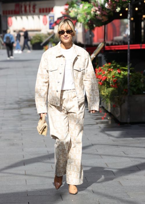 Ashley Roberts Out in London 3