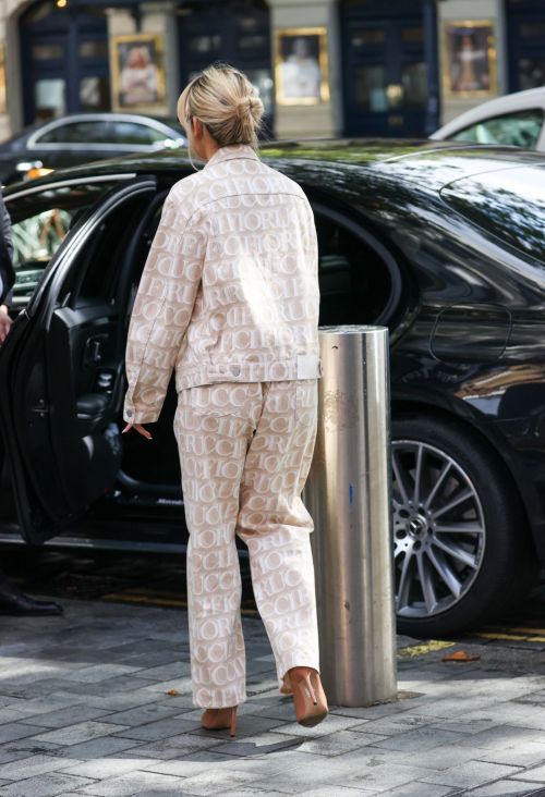 Ashley Roberts Out in London 4
