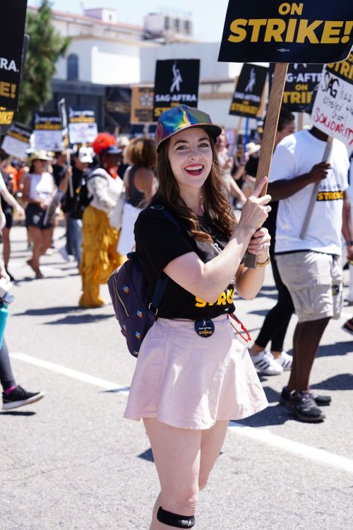 Brittany Curran at SAG Strike at Universal Studios in Hollywood 1