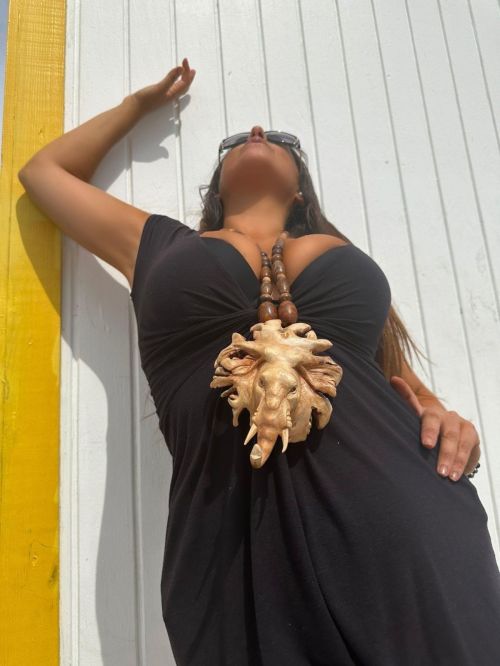 Claudia Romani Beach Photoshoot in Miami 9