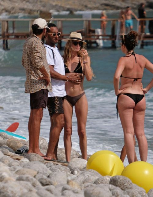 Doutzen Kroes in Bikini on Vacation in Ibiza 3