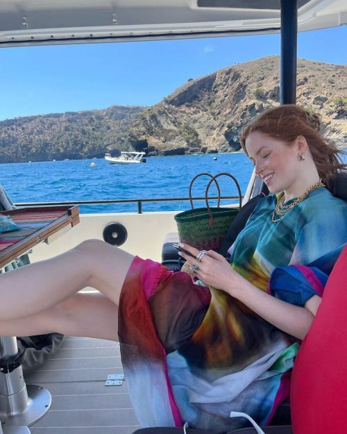 Ellie Bamber Instagram Photos 1