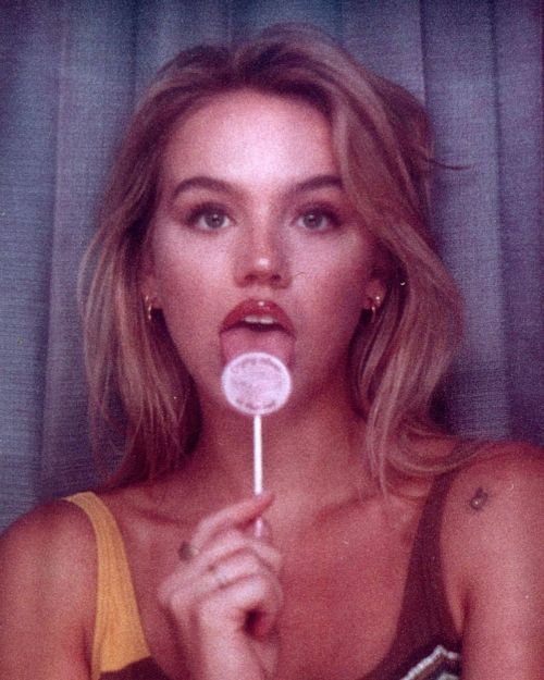 Emma Brooks Poses for a Captivating Photoshoot 07/23/2023 8