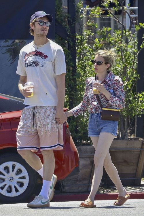 Emma Roberts and Cody John enjoy shopping in Los Feliz 4