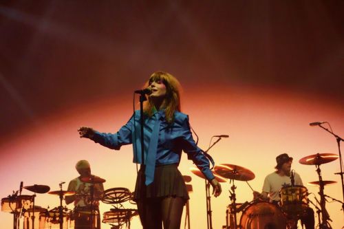 Hayley Williams performs at Paramore