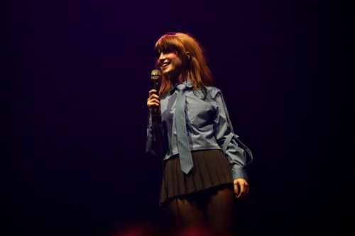 Hayley Williams performs at Paramore