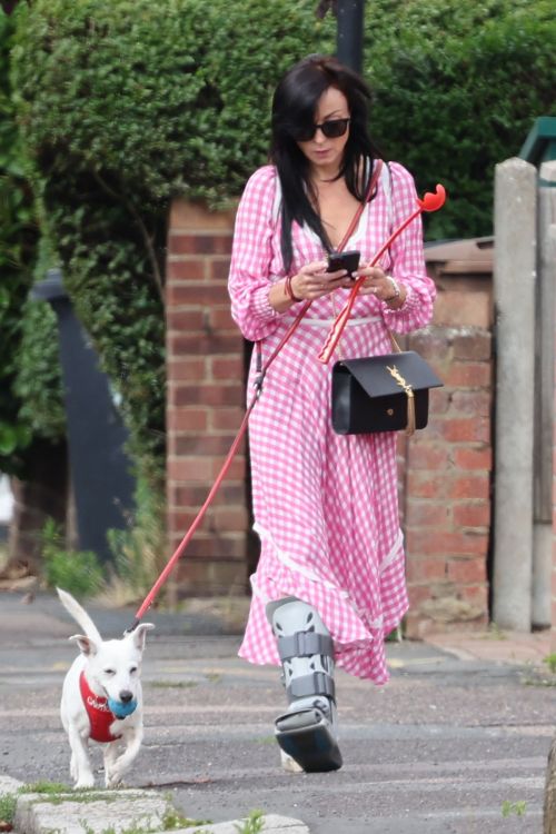 Helen George out with her dog in Meopham 3