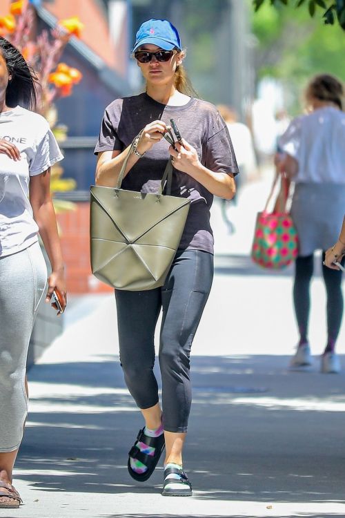 Jennifer Lawrence Spotted Heading to Pilates Studio with a Friend 3