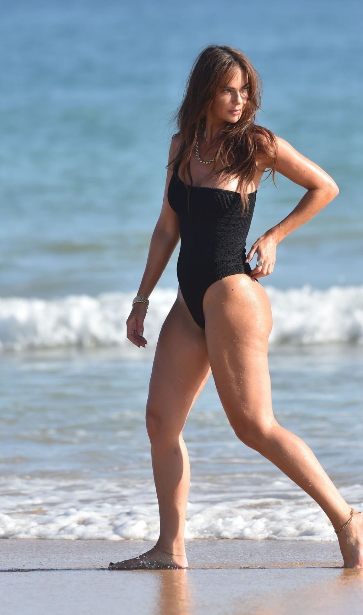Jennifer Metcalfe in Swimsuit at a Beach in Marbella 07/31/2023