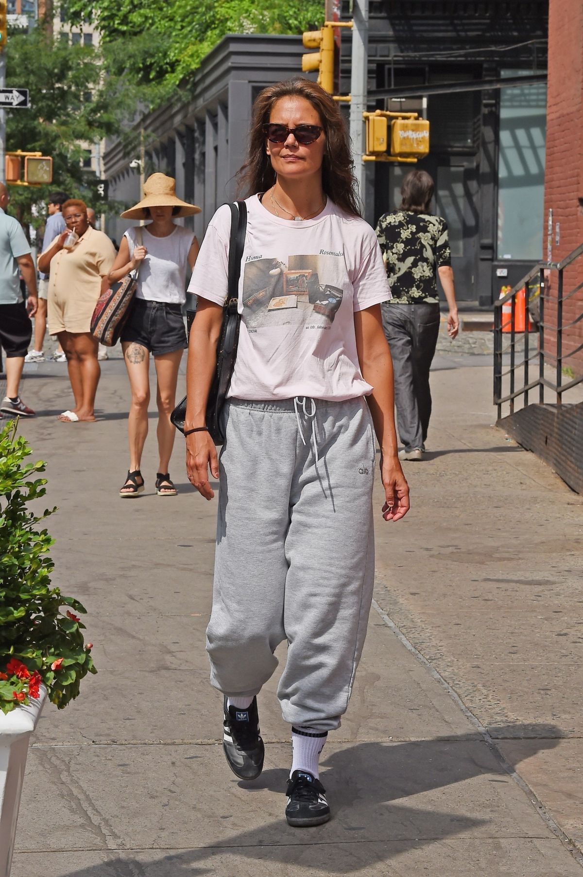 Katie Holmes Out in New York 08/05/2023