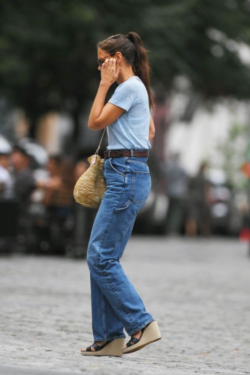 Katie Holmes