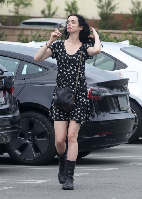 Krysten Ritter Out for Grocery Shopping in Studio City 3