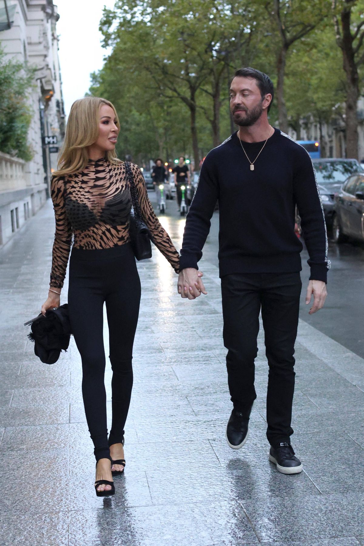 Lisa Hochstein and Jody Glidden Leaves Their Hotel in Paris 07/31/2023