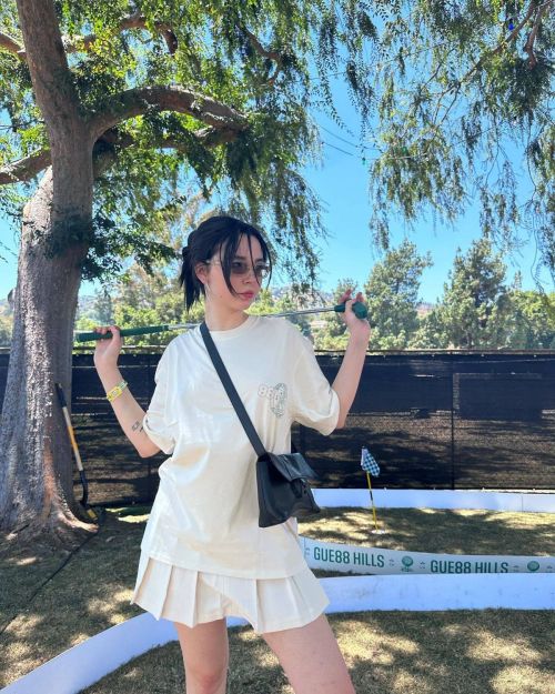 Lydia Night Instagram Snapshot Collection - August 07, 2023 3