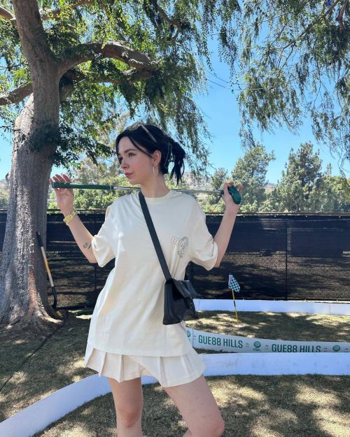 Lydia Night Instagram Snapshot Collection - August 07, 2023 5