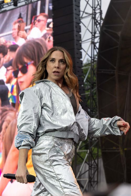 Melanie Chisholm Show-Stopping Performance at Brighton Pride 2023 7