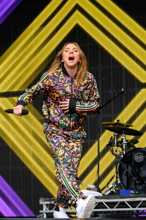 Melanie Chisholm Performs at Camp Bestival Family Festival in Lulworth 07/30/2023 7