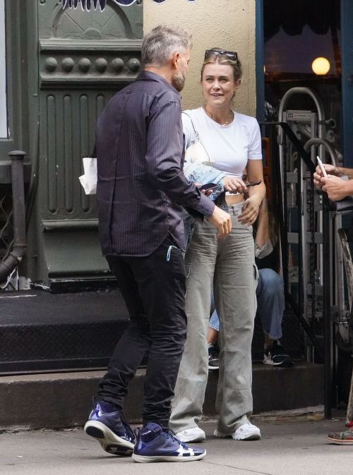 Melissa Roxburgh Enjoys Time with Friends in New York 3