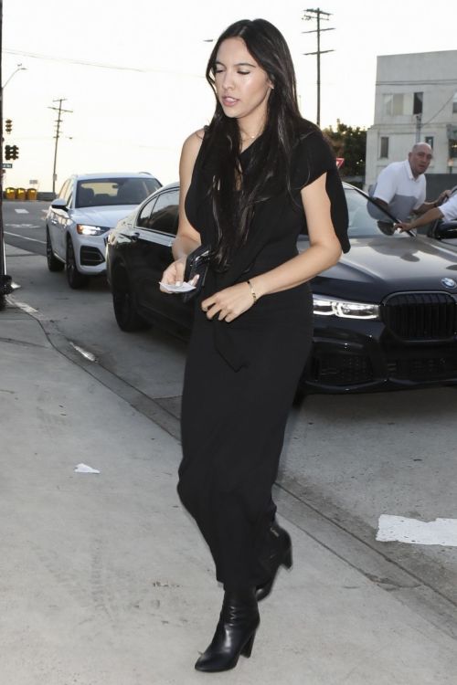 Noor Alfallah Arrives for Dinner with Al Pacino 4